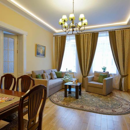 Lviv Suites At Shopena St. 4 Eksteriør billede