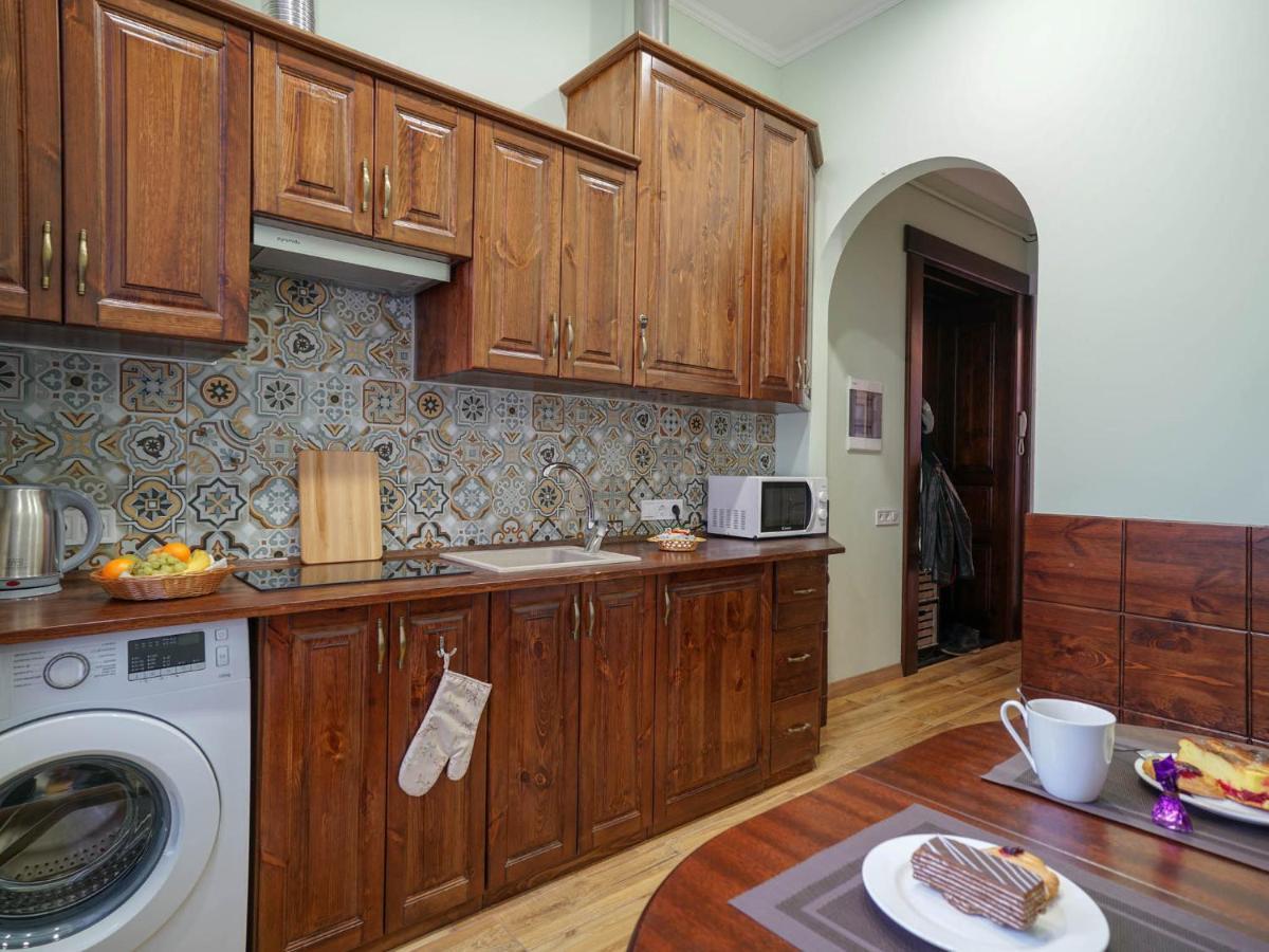 Lviv Suites At Shopena St. 4 Eksteriør billede